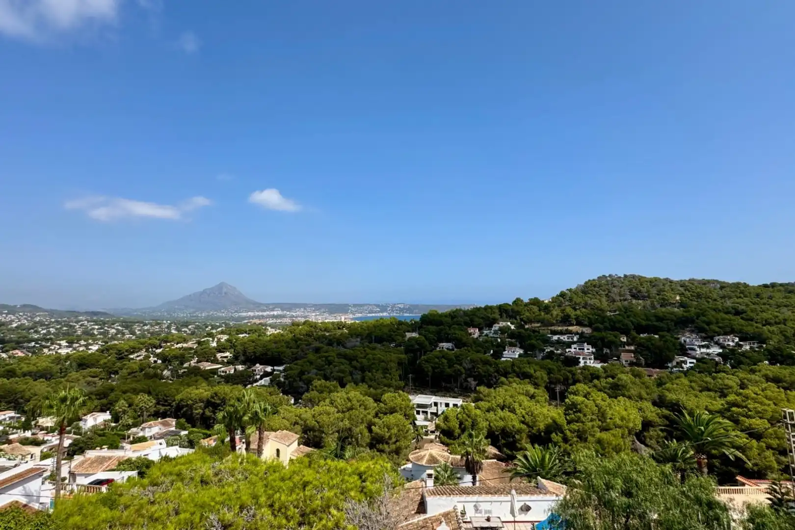 Vista exterior de Casa o xalet en venda en Jávea / Xàbia amb Aire condicionat, Calefacció i Jardí privat