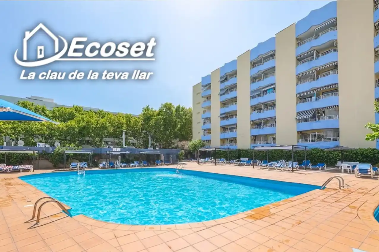 Swimming pool of Apartments for sale in Salou  with Air Conditioner, Heating and Private garden