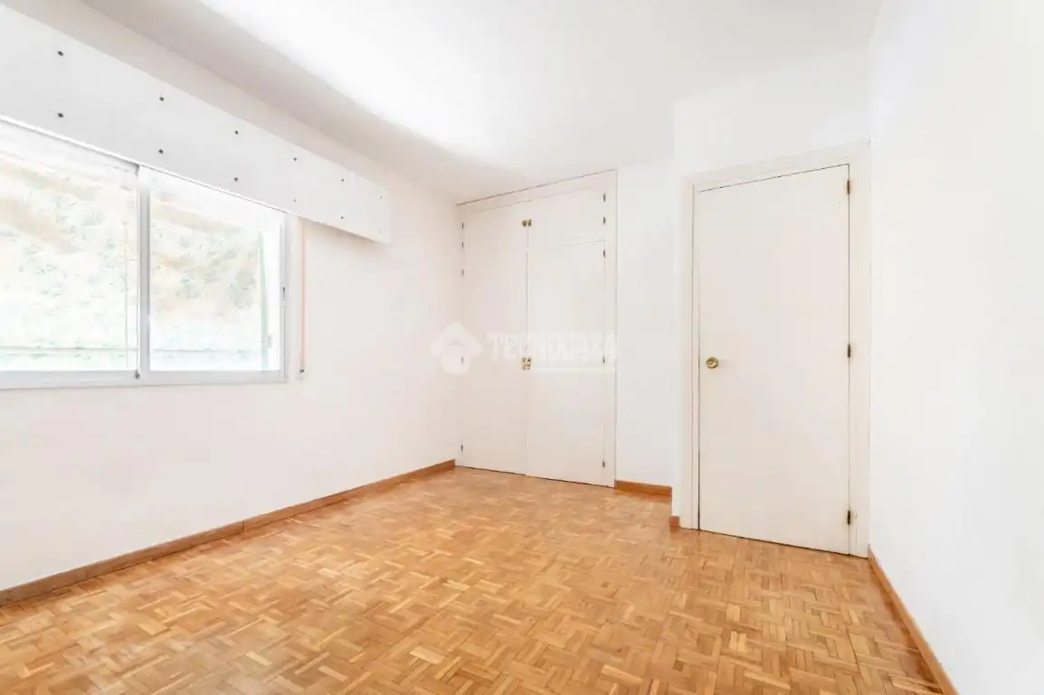 Flat for sale in Colonia