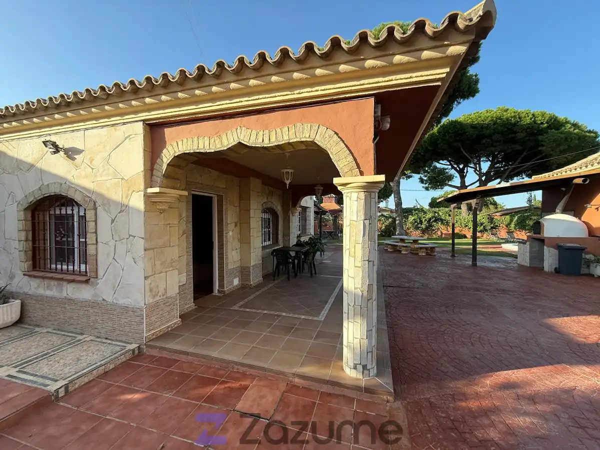 Villa mit Terrasse zur Miete in C. de Nador, imagen 25