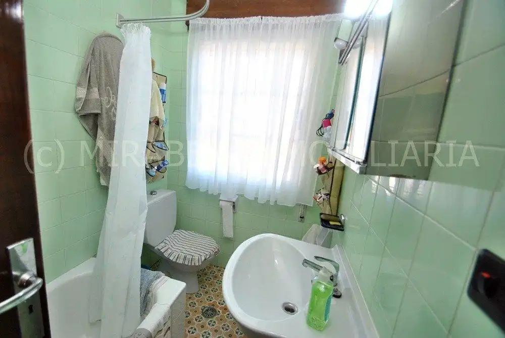 Bathroom of Houses for sale in Catoira  with Heating and Furnished