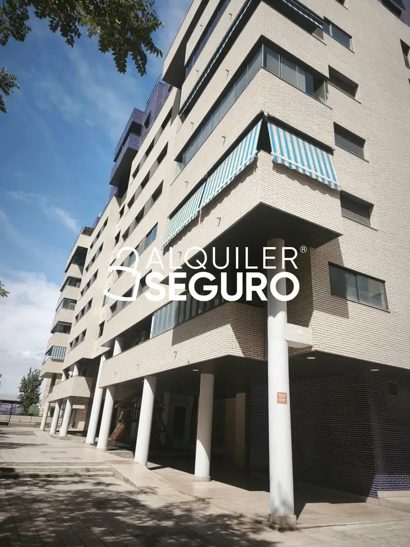 Vista exterior de Pis de lloguer en Zaragoza amb Aire condicionat, Calefacció i Terrassa