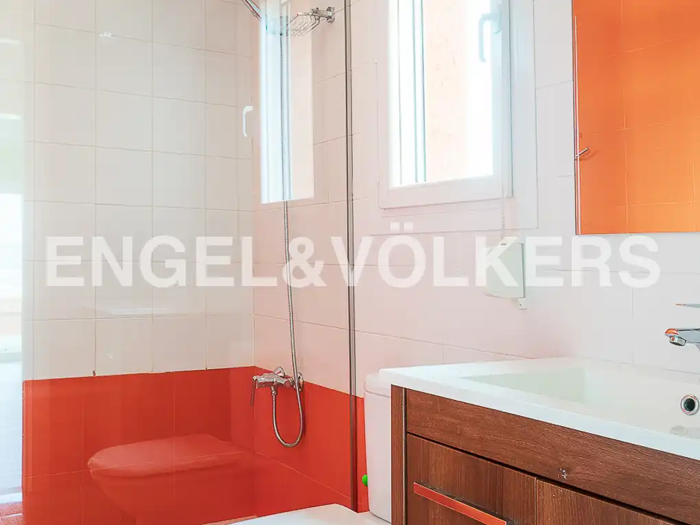 Badezimmer von Haus oder Chalet zur Miete in Jávea / Xàbia mit Klimaanlage, Heizung und Privatgarten