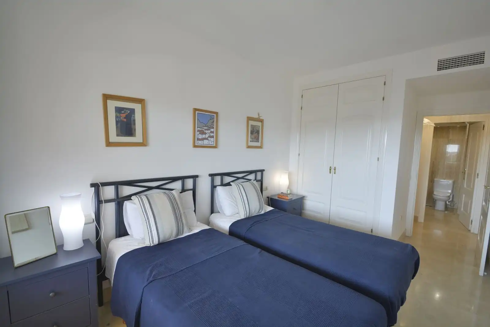 Bedroom of Apartments for sale in Marbella  with Private garden and Community pool