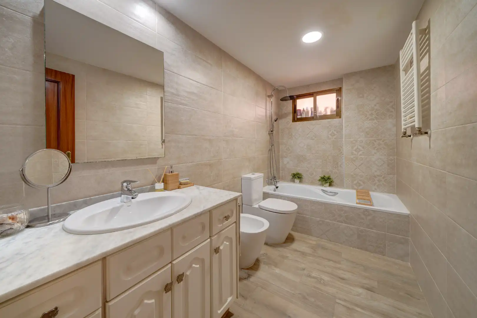 Wohnung zum Verkauf in Paterna, Valencia