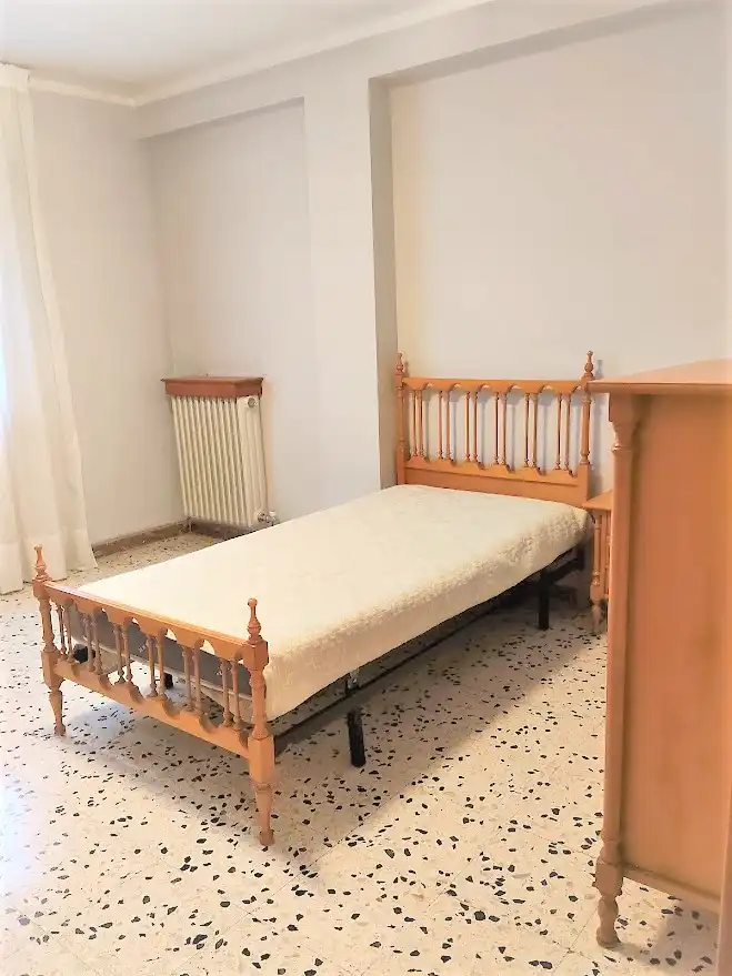 Flat for sale in Instituts - Universitat