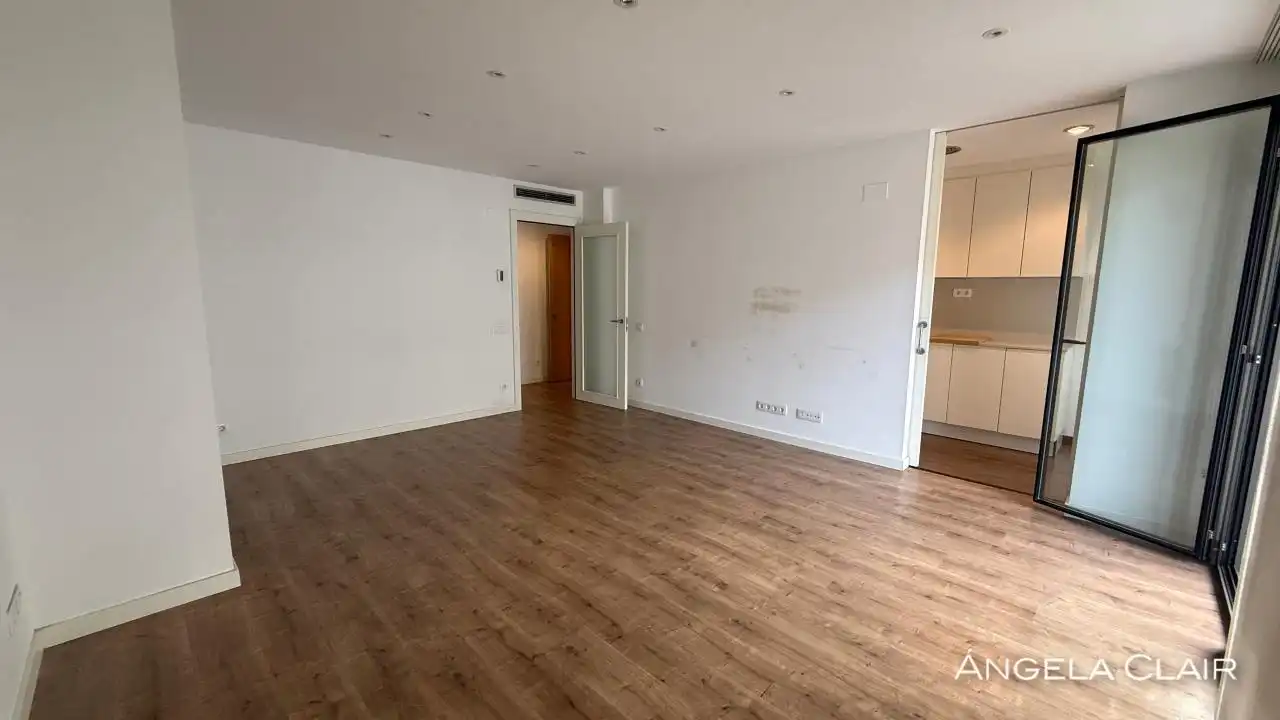 Piso de alquiler en Barcelona con Aire acondicionado, Calefacción y Parquet