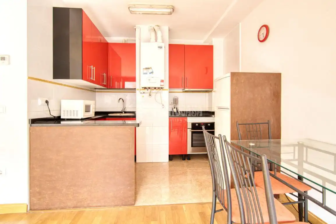 Cocina de Piso en venta en Valladolid con Calefacción y Trastero