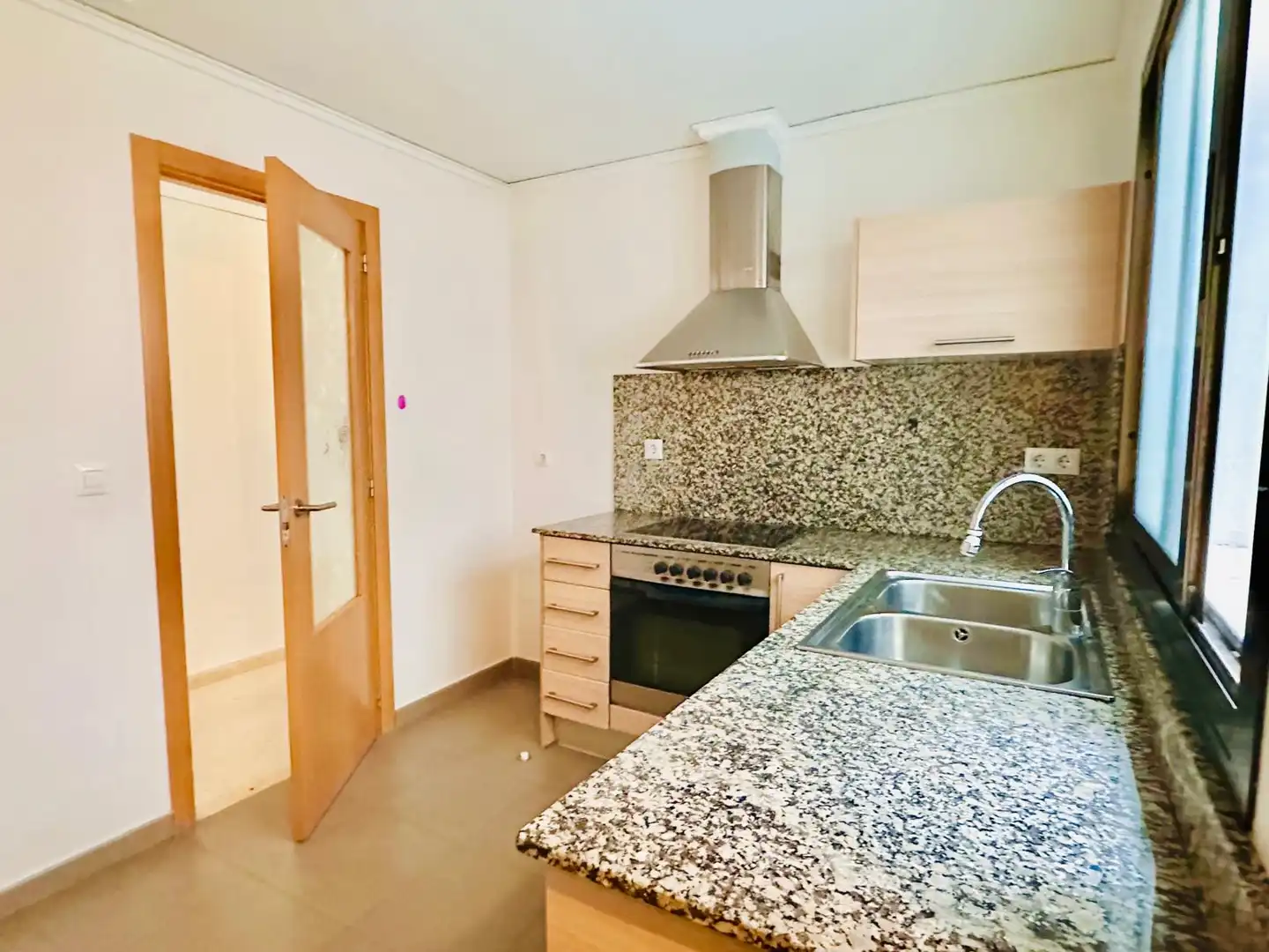 Cocina de Piso en venta en Montserrat con Trastero y Horno