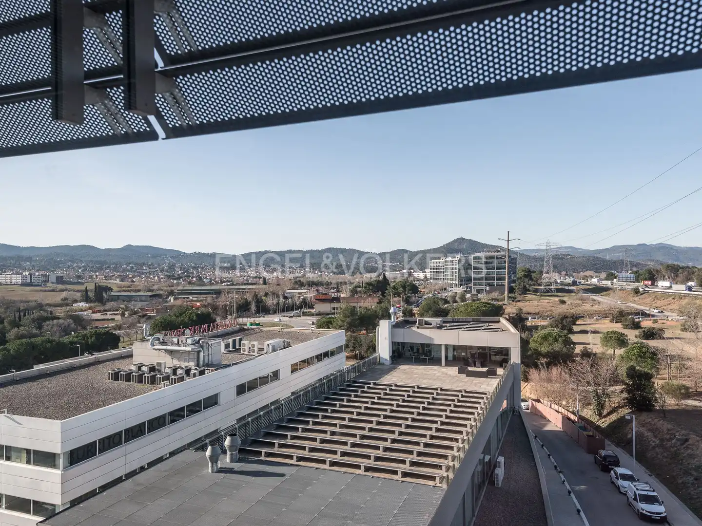 Terrasse von Gebäude zum Verkauf in Sant Cugat del Vallès