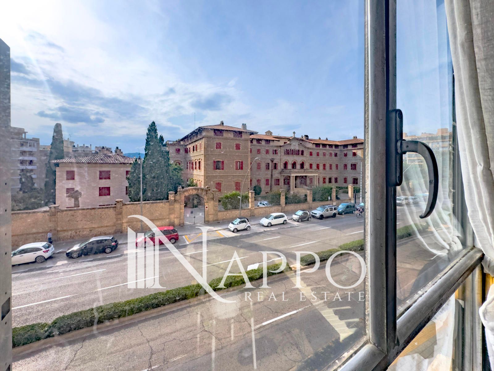 Vista exterior de Pis en venda en  Palma de Mallorca amb Aire condicionat, Calefacció i Forn