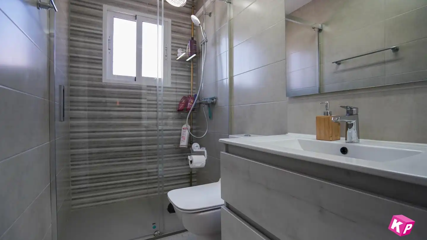 Baño de Piso en venta en Santa Pola con Aire acondicionado y Terraza