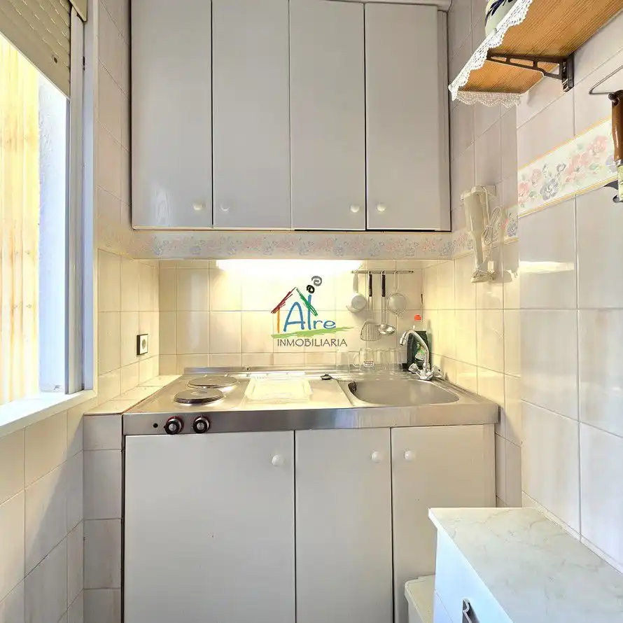 Küche von Wohnung zum Verkauf in Almonte mit Klimaanlage, Terrasse und Abstellraum