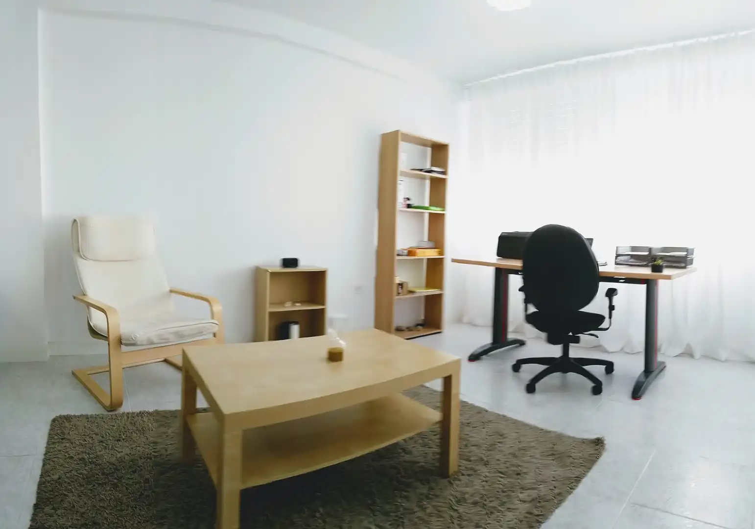 Appartement avec terrasse à louer à Plaça del Santissim Crist de la Jonquera 14, imagen 3