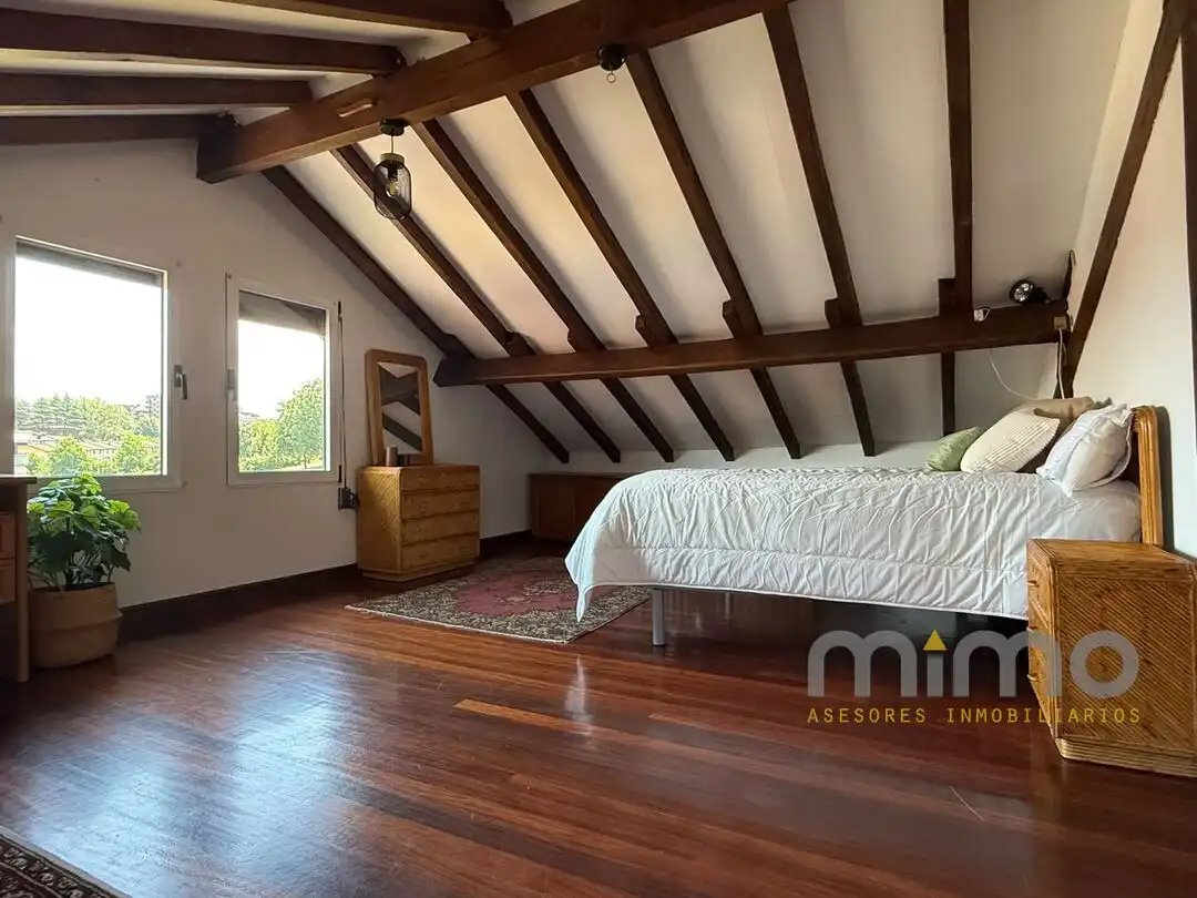 Habitación de Dúplex en venta en Errenteria con Calefacción, Trastero y Balcón