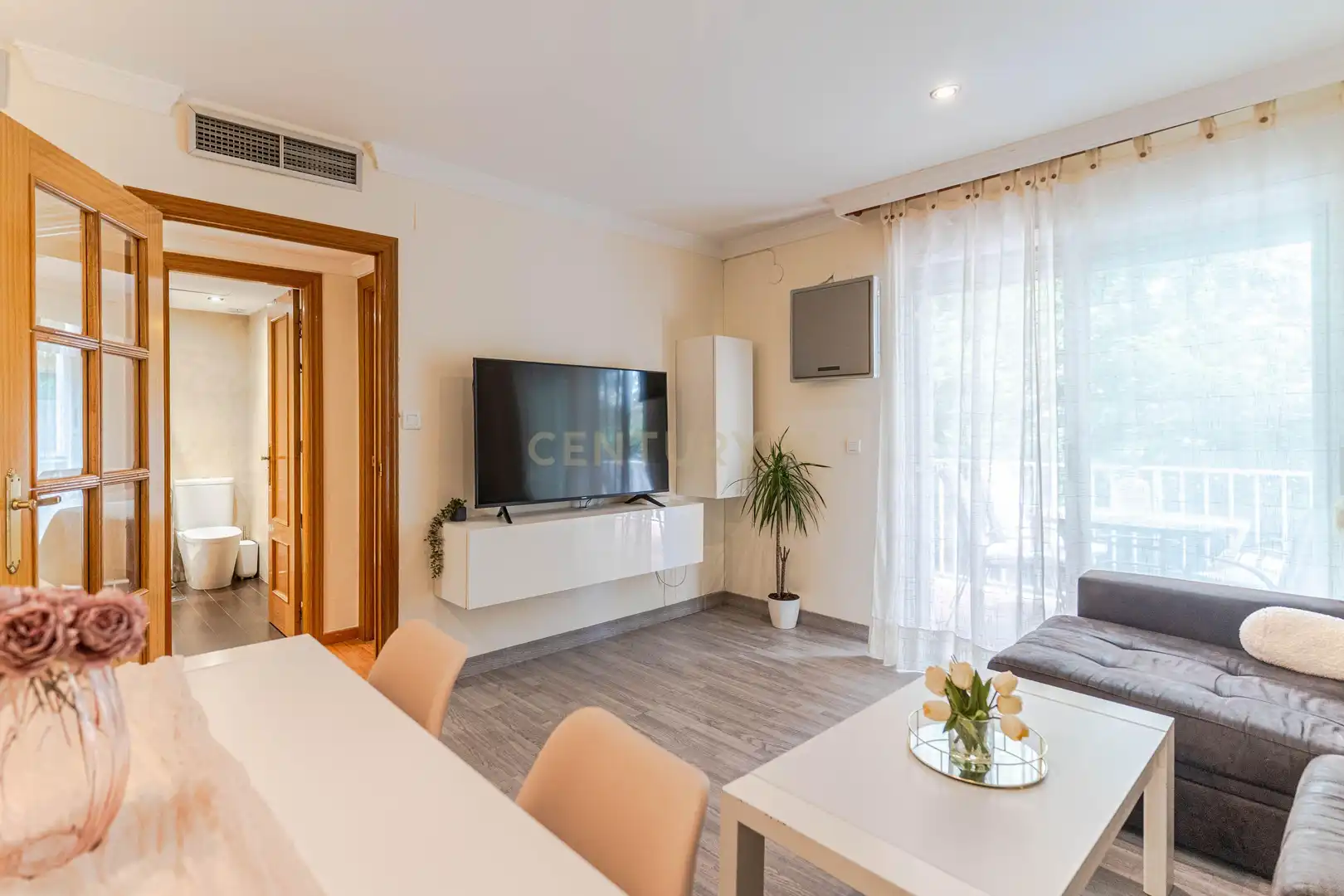 Sala de estar de Apartamento en venta en Albolote con Aire acondicionado, Lavadora y Microondas