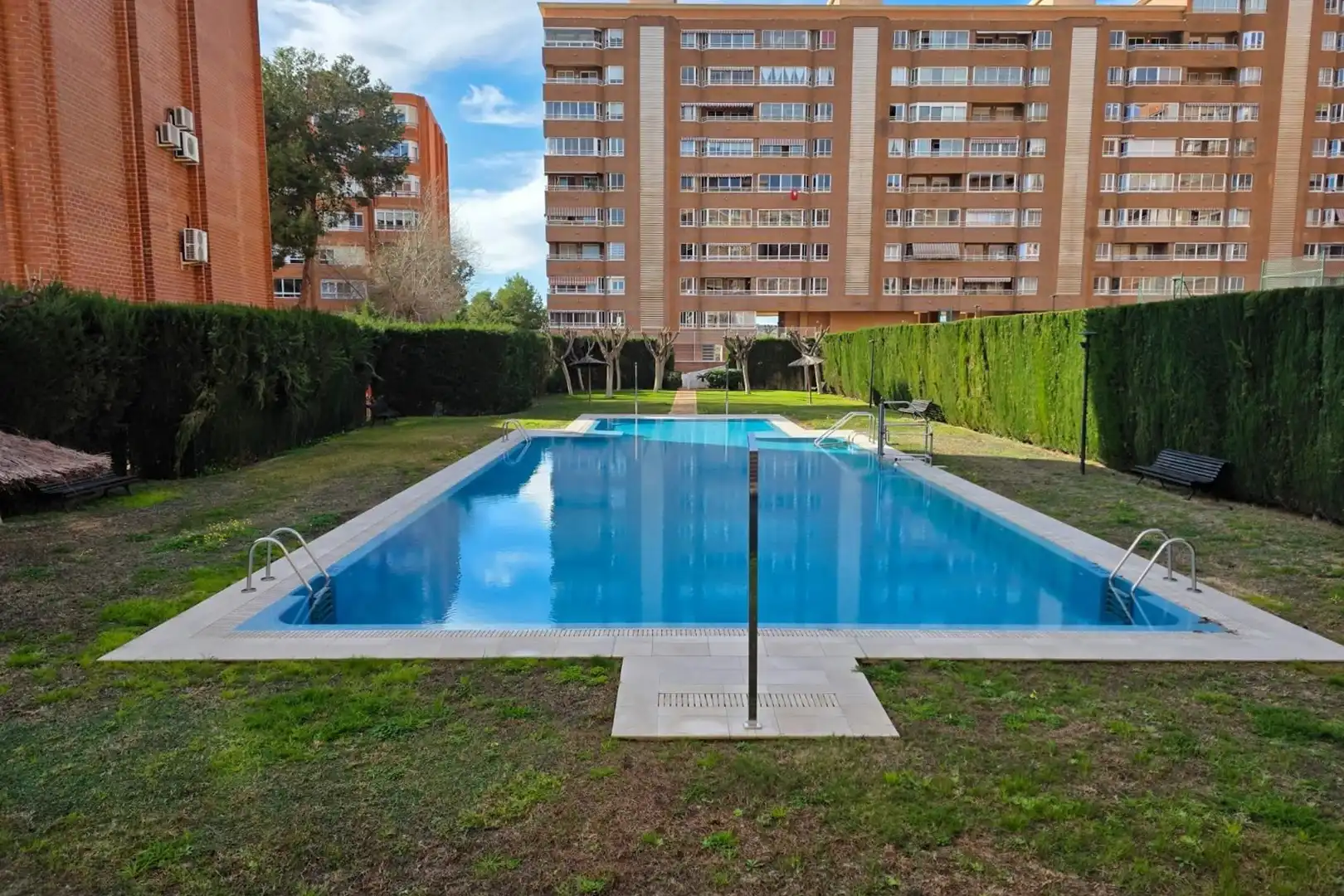 Piscina de Apartament en venda en Alicante / Alacant