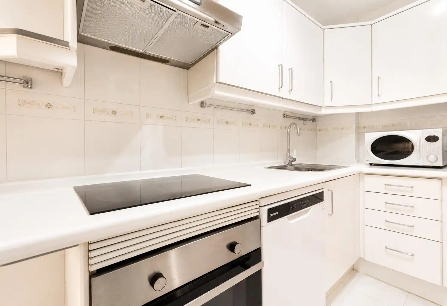 Cocina de Piso de alquiler en Madrid con Aire acondicionado, Calefacción y Terraza