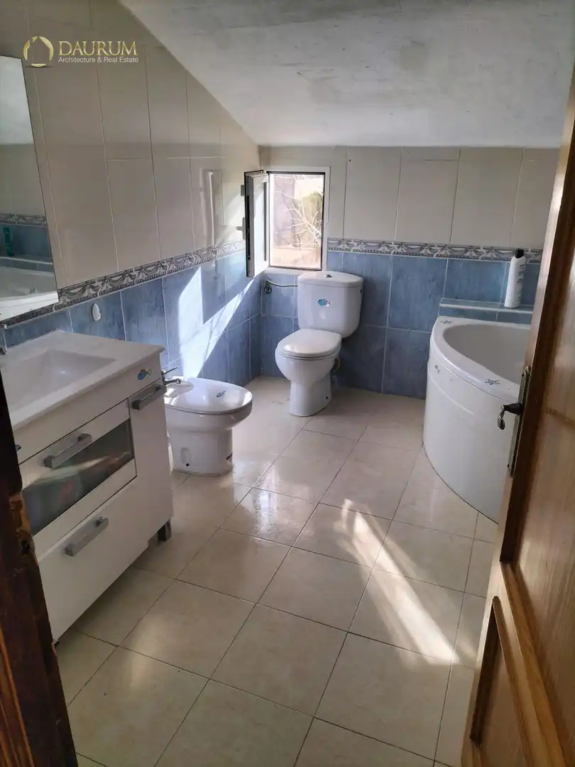 Baño de Casa o chalet en venta en L'Eliana con Aire acondicionado, Calefacción y Terraza