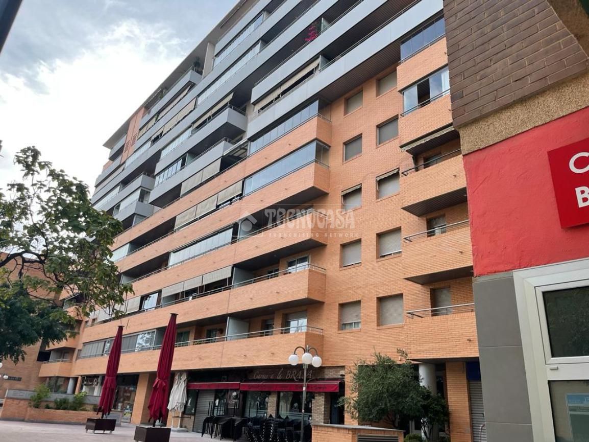 Exterior view of Flat to rent in  Zaragoza Capital  with Heating and Terrace