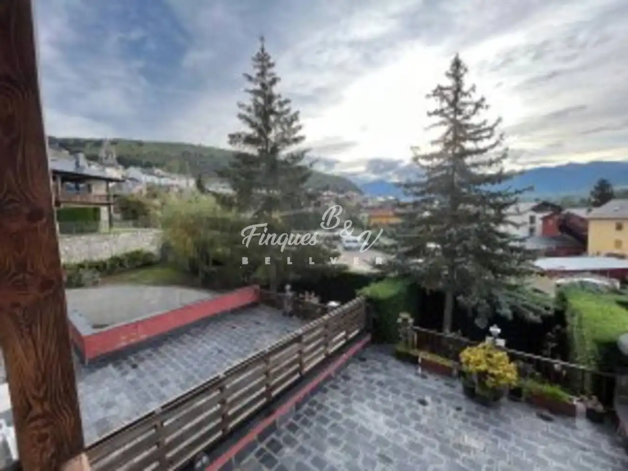Terrace of Flat for rent in Llívia  with Heating, Parquet flooring and Storage room