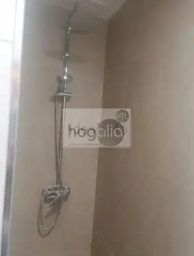 Baño de Planta baja de alquiler en Sevilla con Aire acondicionado y Amueblado