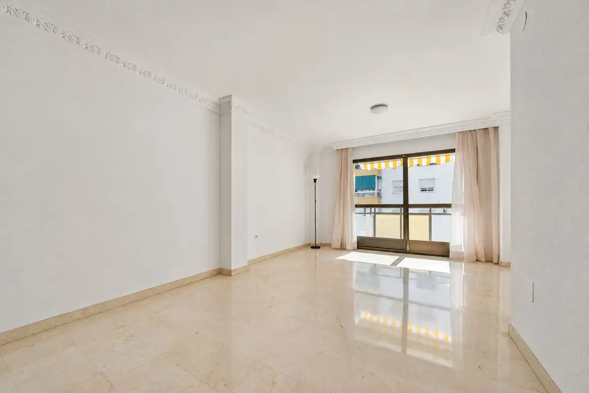 Apartament en venda a Estepona Pueblo, imagen 2