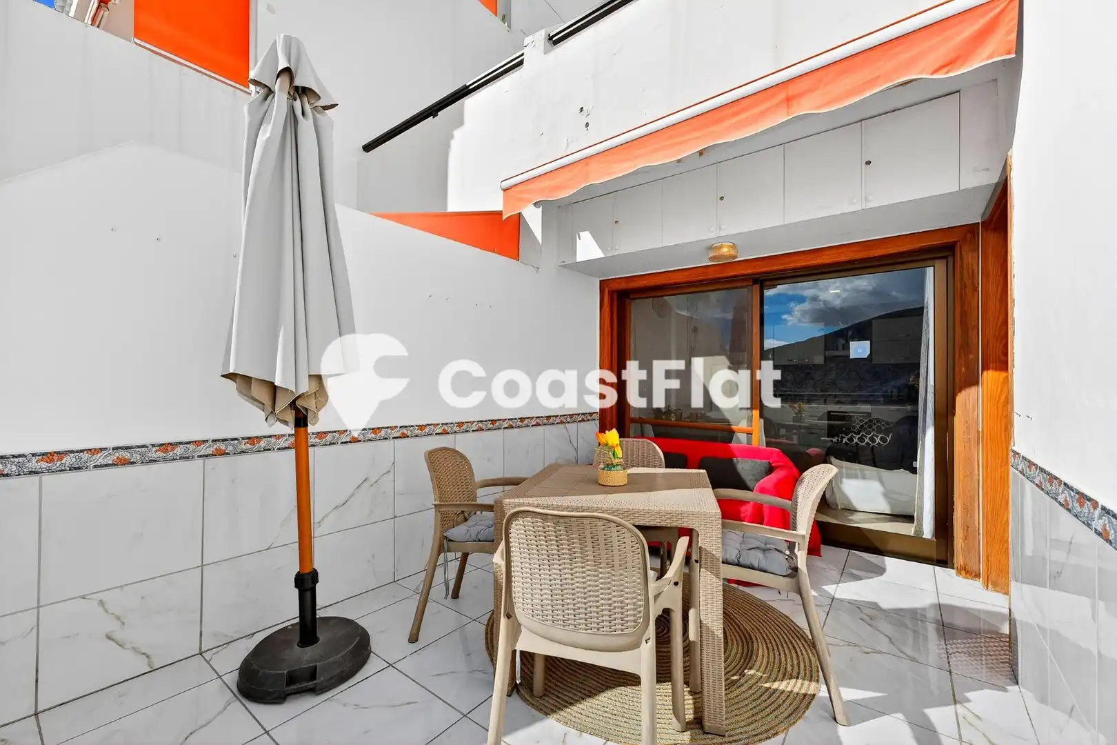 Apartament amb piscina en venda a Los Cristianos, imagen 3