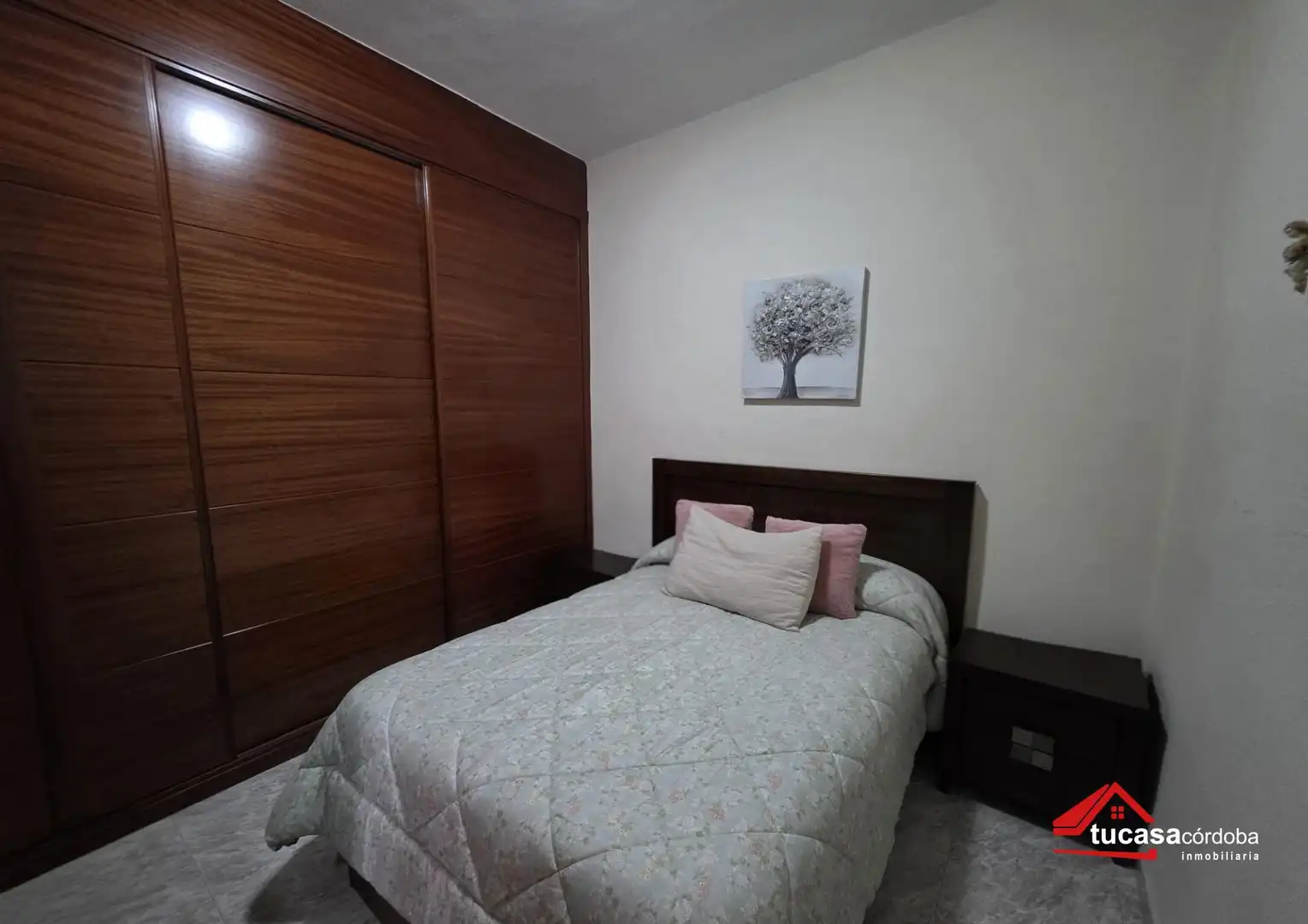 Bedroom of Flat for sale in Córdoba  with Air Conditioner