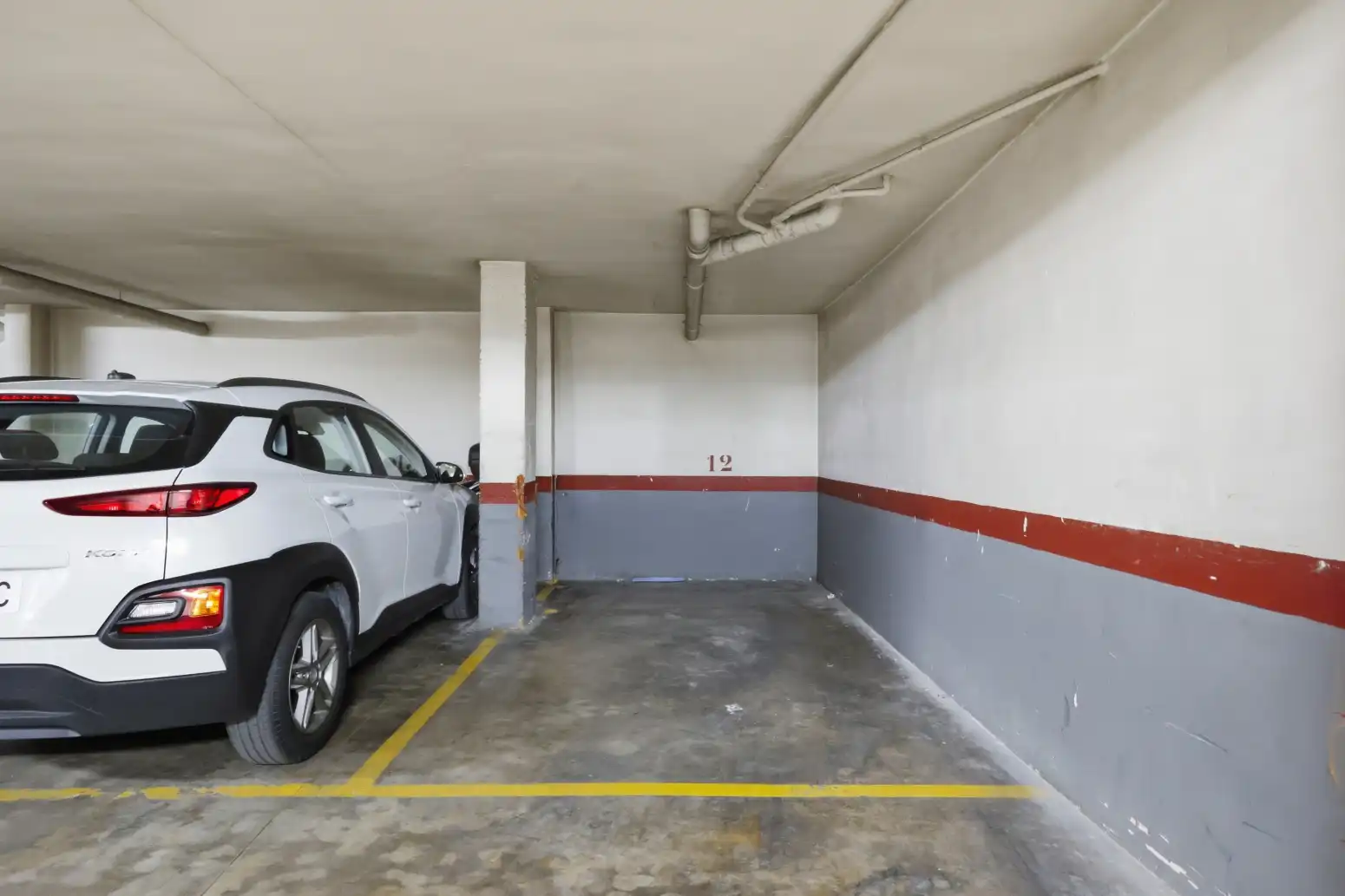 Parkplatz von Wohnung zum Verkauf in Alaquàs mit Klimaanlage, Terrasse und Abstellraum
