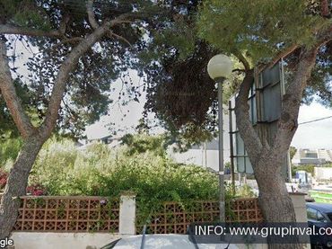 Piso en venta en Calle Sardana 14