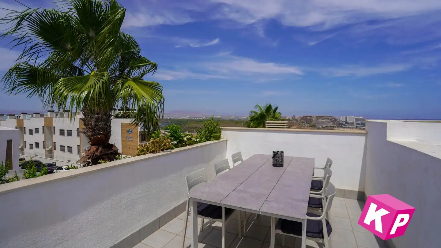 Bungalow con piscina en venta en Calle Orden Dórico, imagen 27