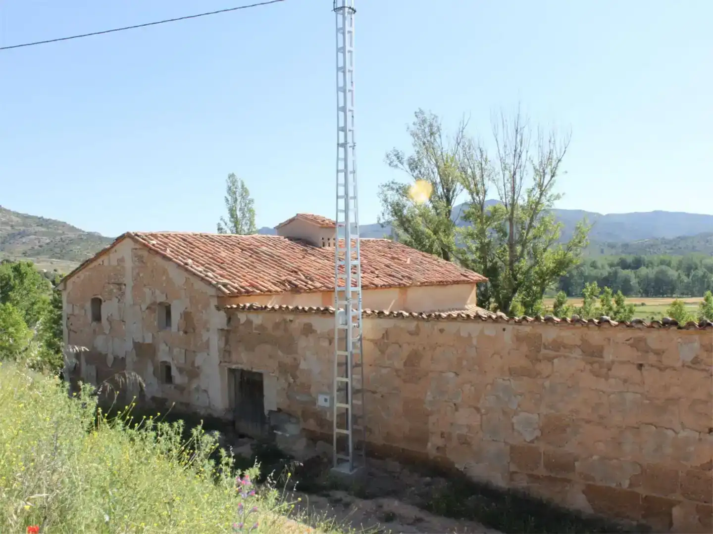 Vista exterior de Terreno en venta en Castellote