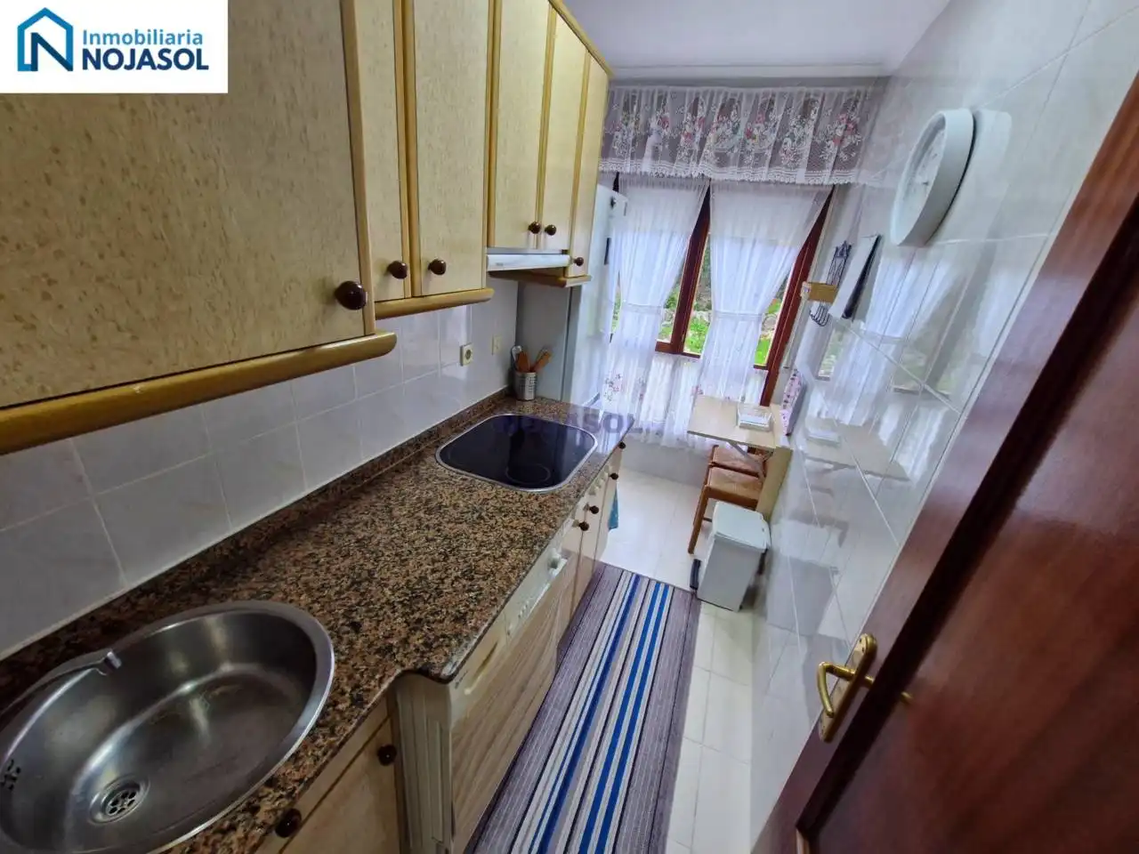 Cocina de Apartamento en venta en Noja con Jardín privado, Amueblado y Balcón
