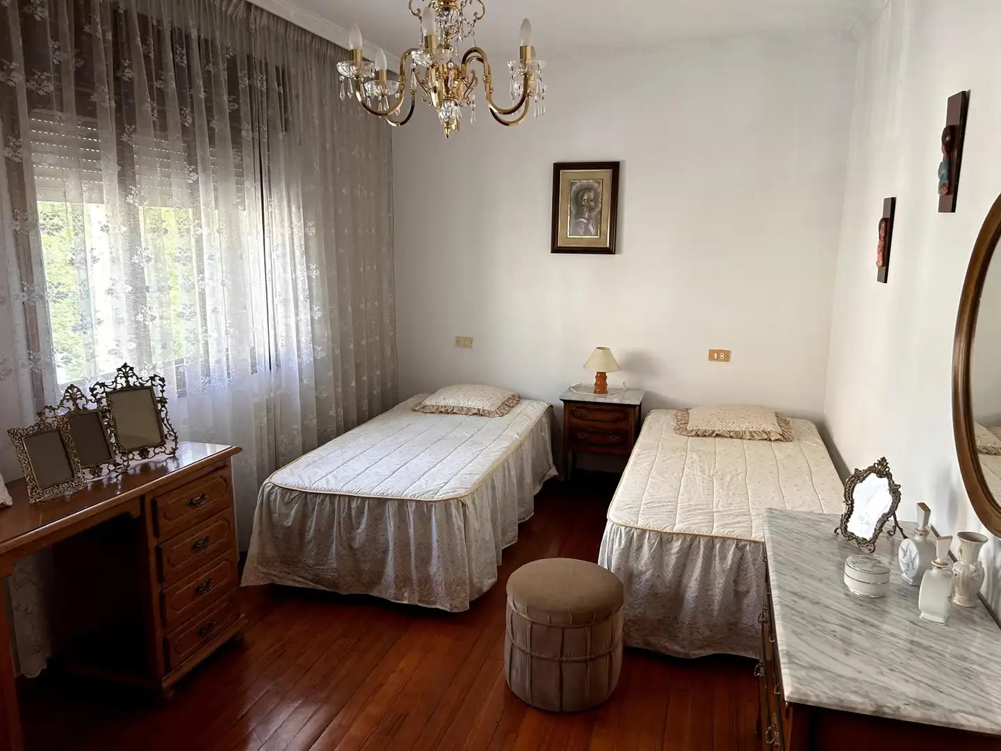 Habitación de Casa adosada en venta en Poio con Calefacción y Balcón