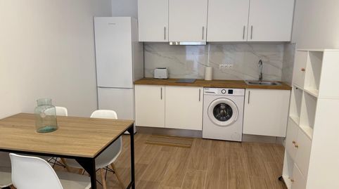 Foto 5 de Apartamento de alquiler en Pasaje Pizarro, Manantiales - Estación de Autobuses, Torremolinos