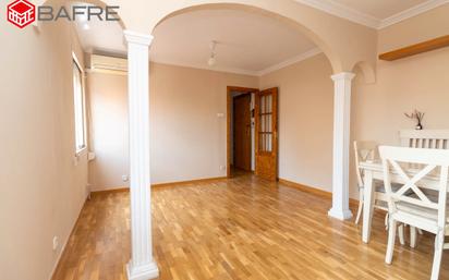 Flat for sale in  Madrid Capital  with Air Conditioner