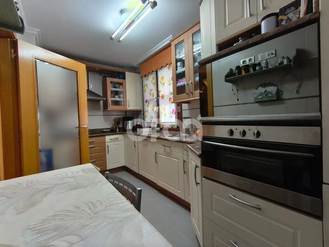 Kitchen of Flat for sale in Santurtzi   with Heating, Storage room and Balcony