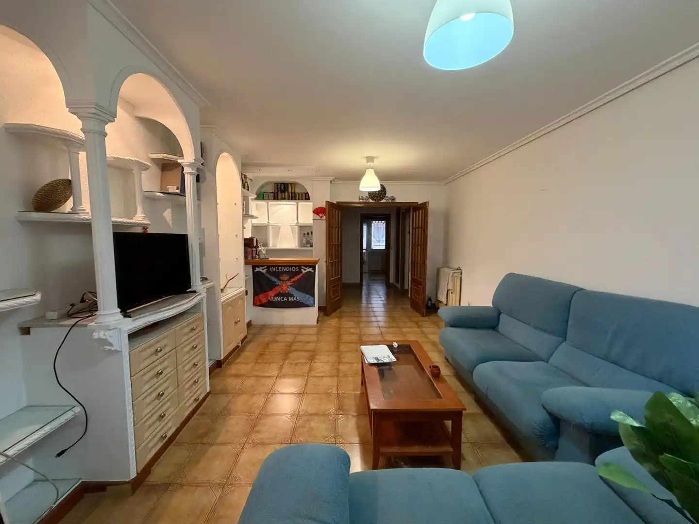 Sala d'estar de Pis en venda en Ponferrada amb Moblat i Balcó