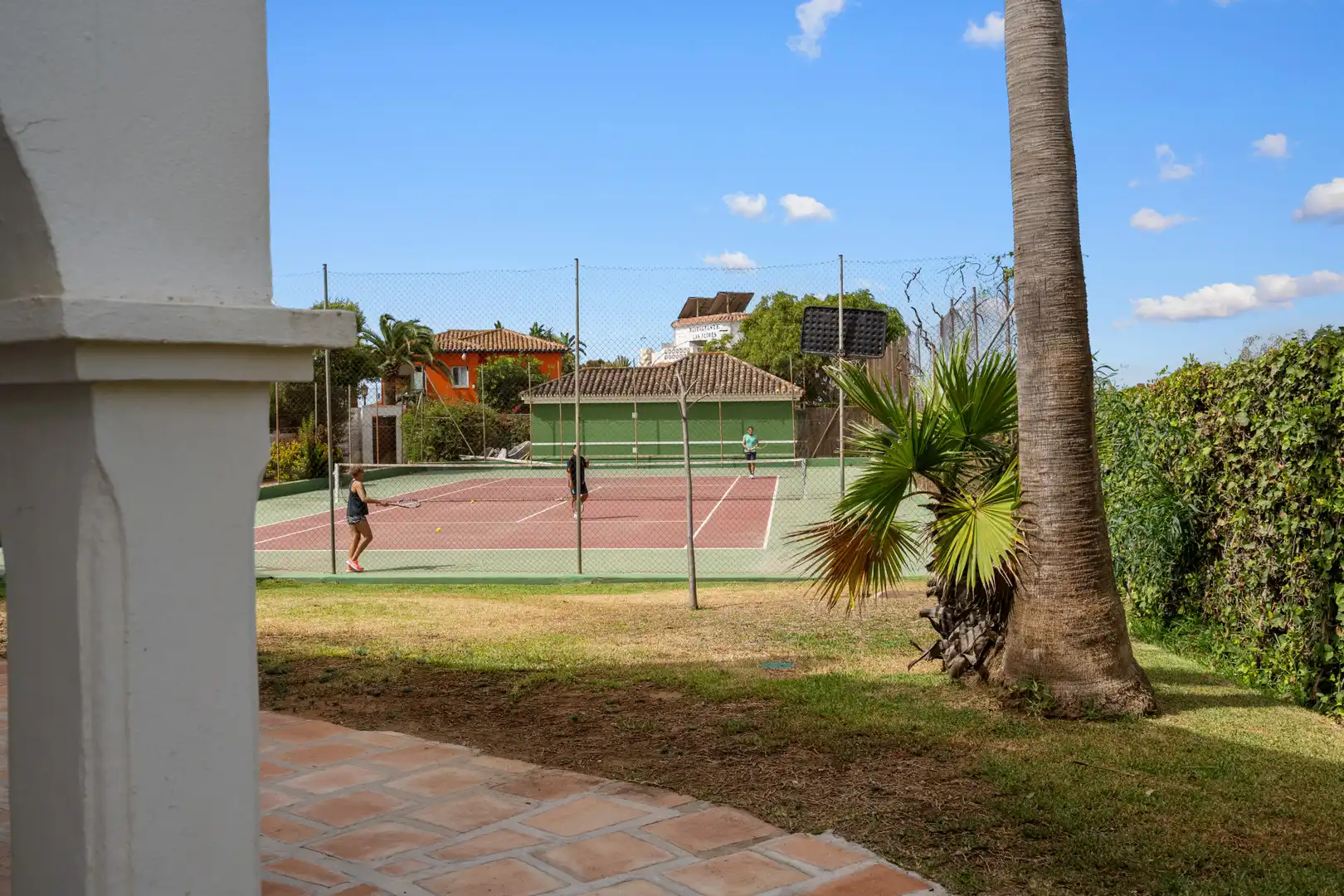 Jardín de Casa adosada en venta en Marbella con Aire acondicionado, Terraza y Piscina