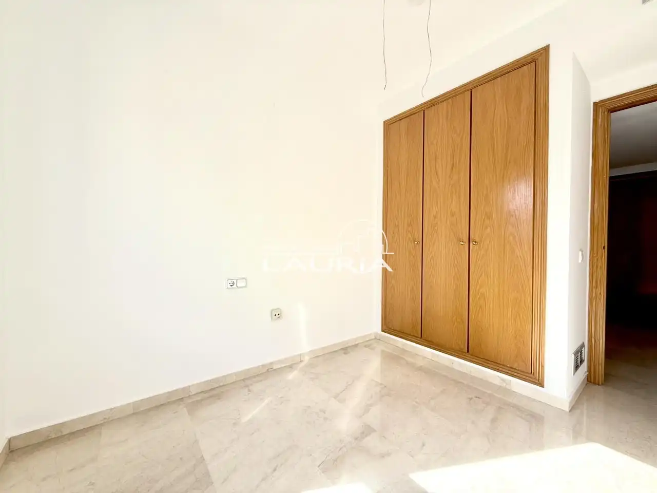 Schlafzimmer von Dachboden zum Verkauf in Valencia mit Klimaanlage und Terrasse