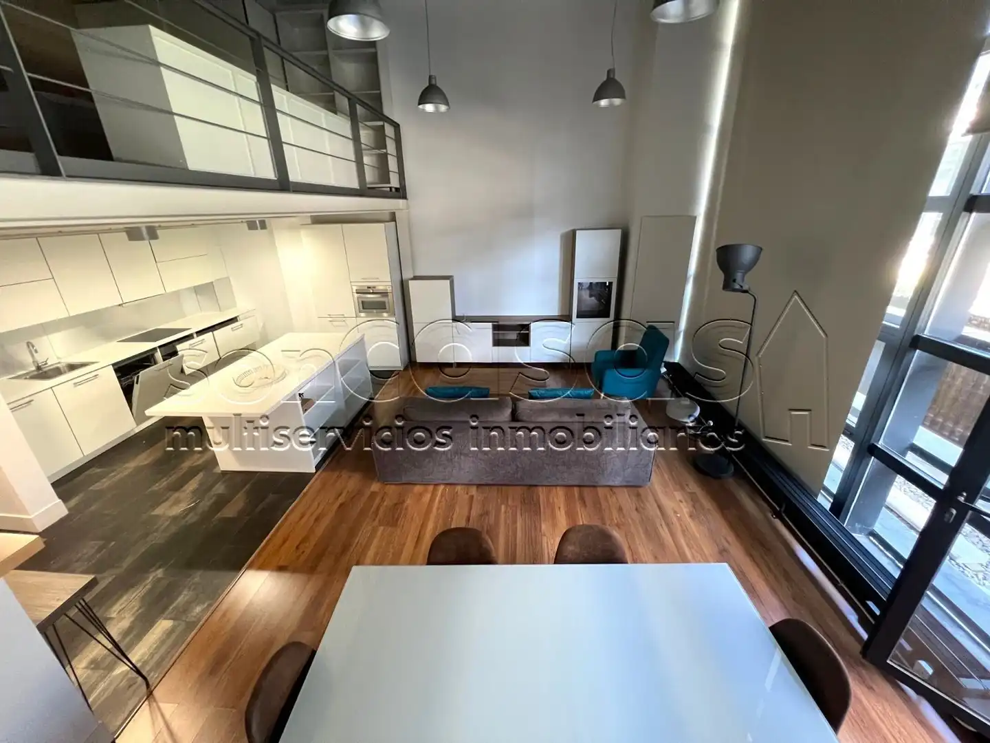 Maisonette zur Miete in Alcobendas mit Klimaanlage, Heizung und Terrasse
