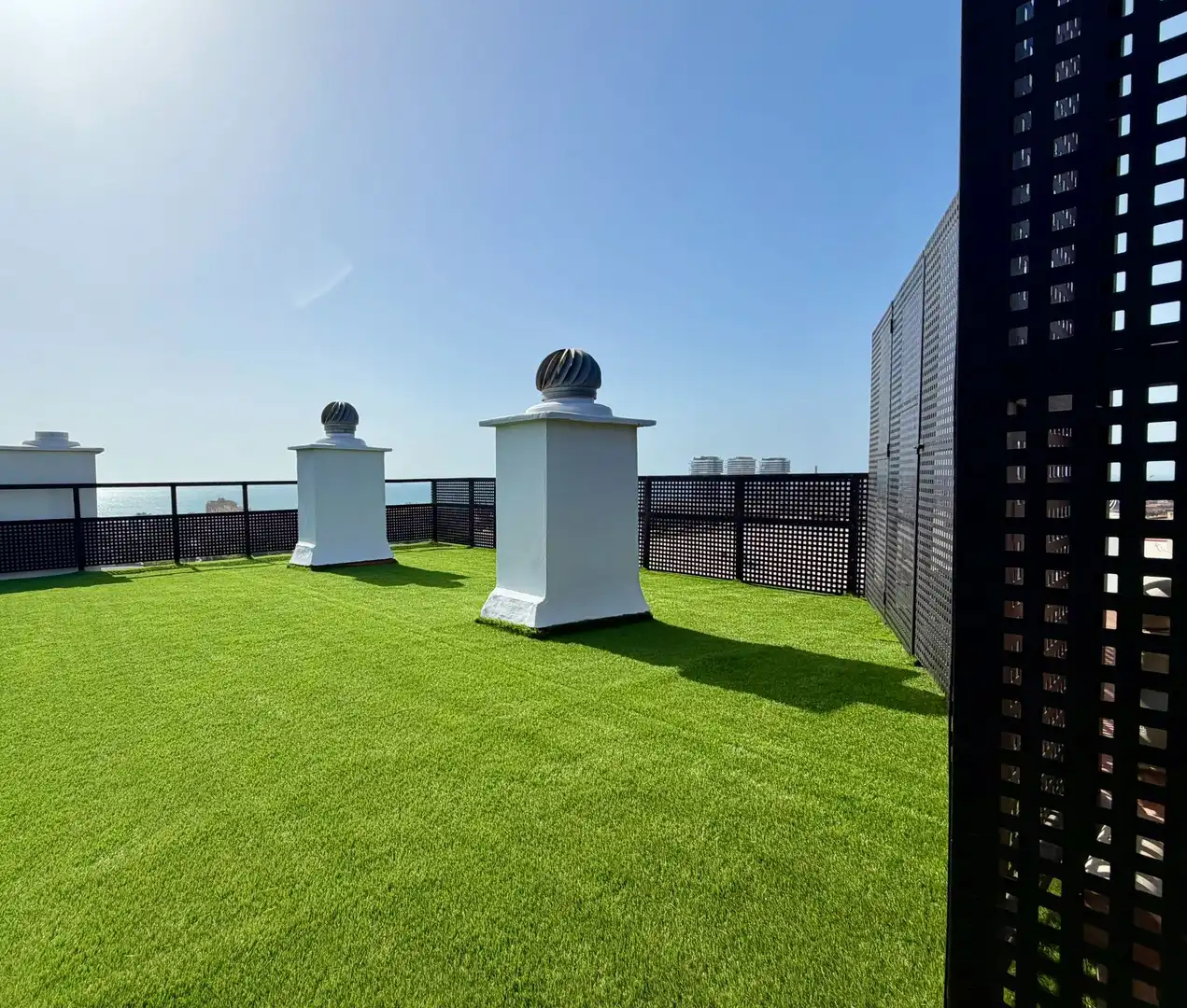 Terraza de Ático en venta en Málaga con Aire acondicionado, Calefacción y Jardín privado