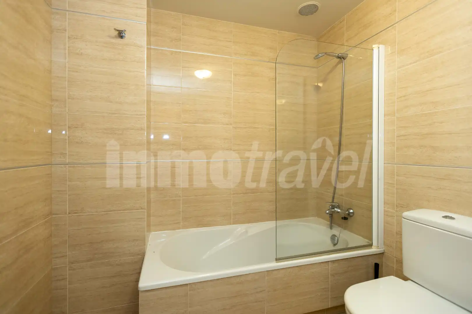 Bany de Apartament en venda en Sanxenxo amb Calefacció, Parquet i Terrassa