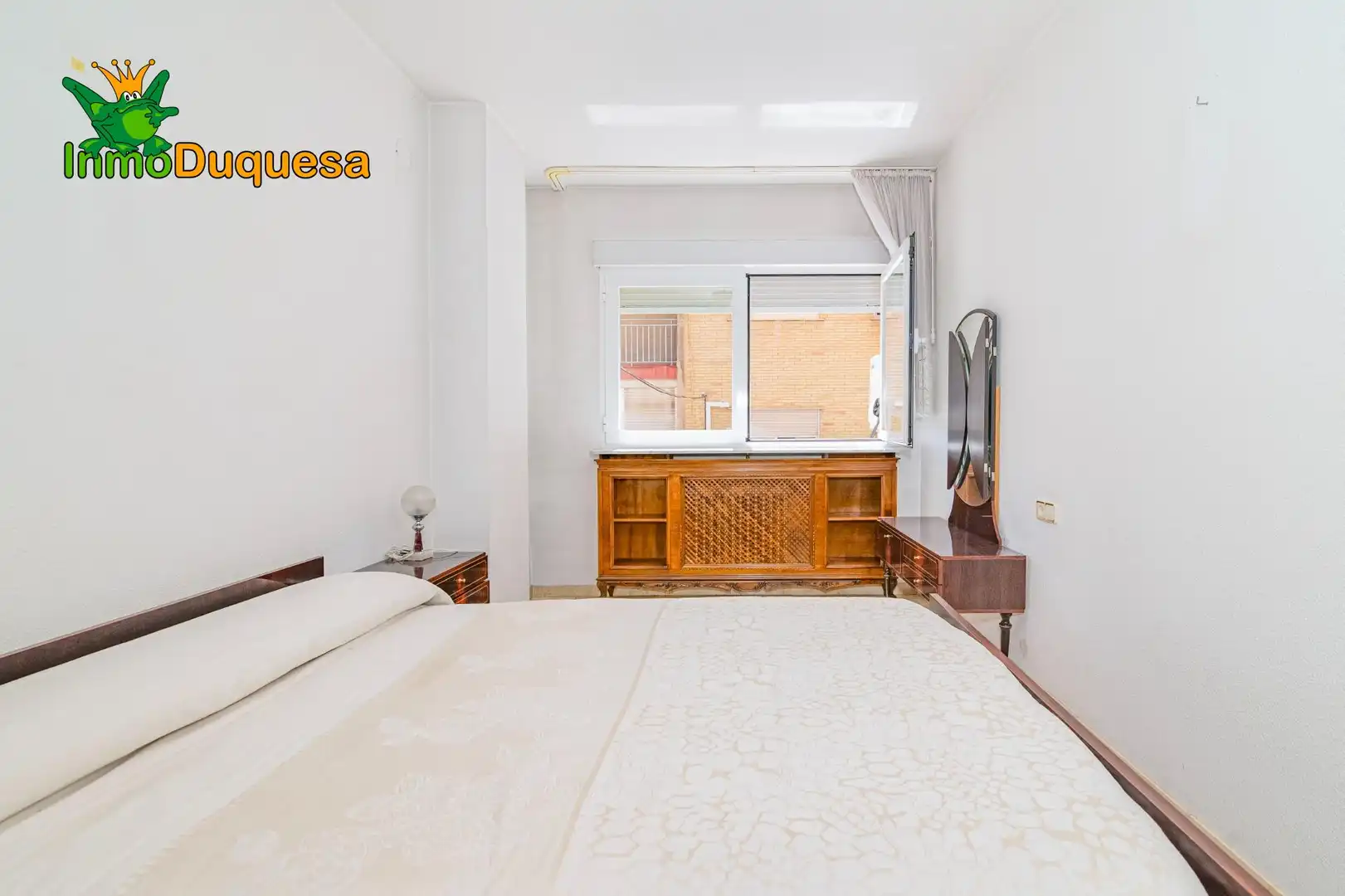 Flat with terrace for sale in Beiro, imagen 6