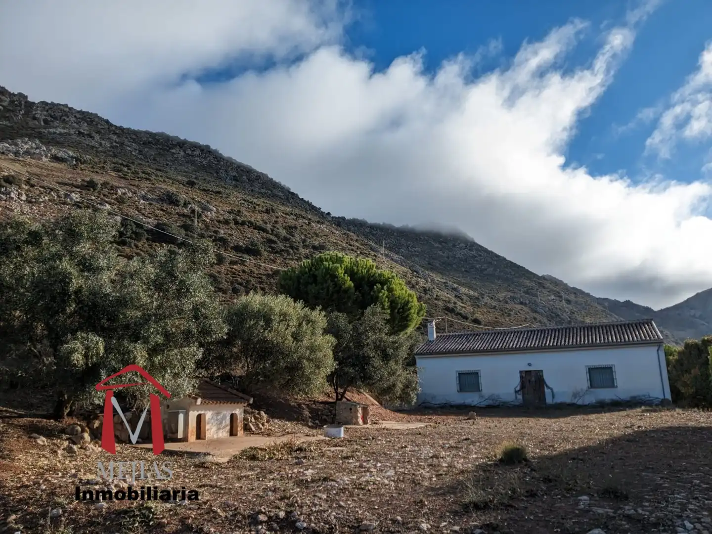 Casa rústica en venda a Bobadilla - Bobadilla Estación - La Joya