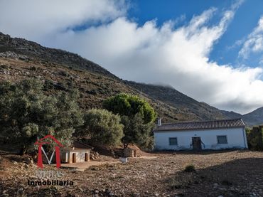 Casa rustica in vendita a Bobadilla - Bobadilla Estación - La Joya