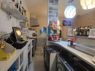 Business premises for transfer in Bulevar Luciano Demetrio Herrero