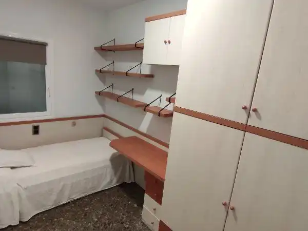 Schlafzimmer von Wohnung zur Miete in Barcelona mit Klimaanlage, Terrasse und Möbliert