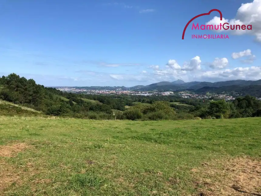Terreno en venta en Lezo